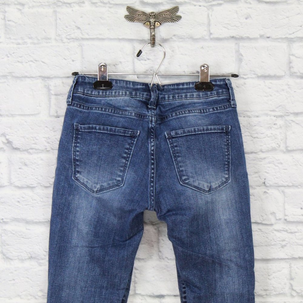 ARIZONA JEANS Folded Hem Tapered Cropped Jean Sz 1 - Picture 7 of 11